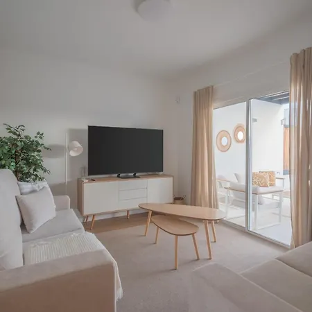 Serena Blanca By Villalia Villa