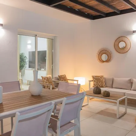 Serena Blanca By Villalia Βίλα